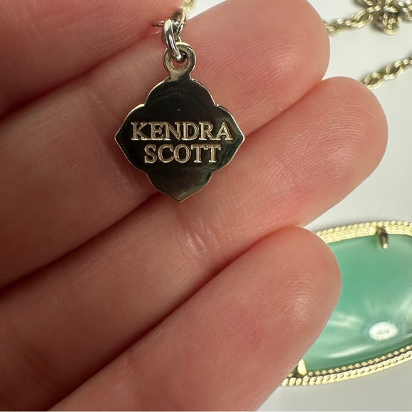 Kendra Scott Rayne Necklace Chalcedony - Picture 4 of 13